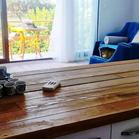 Semesterbostad Deniz Ve Doga Ic Ice Tatil Sefa Camlik *