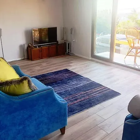 Deniz Ve Doga Ic Ice Tatil Sefa Camlik * Ayvalı